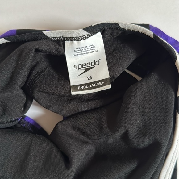 Speedo Training Swimsuit in 26 - Picture 3 of 3